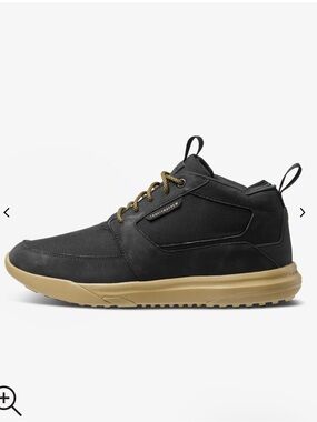 Travis Mathew The Daily Ranger Black/Gum Men’s Size 13